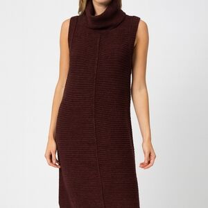 Sleeveless Burgundy Knit Dress